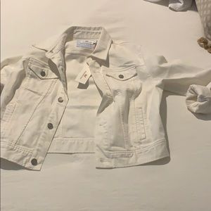 Vineyard vines white denim jacket